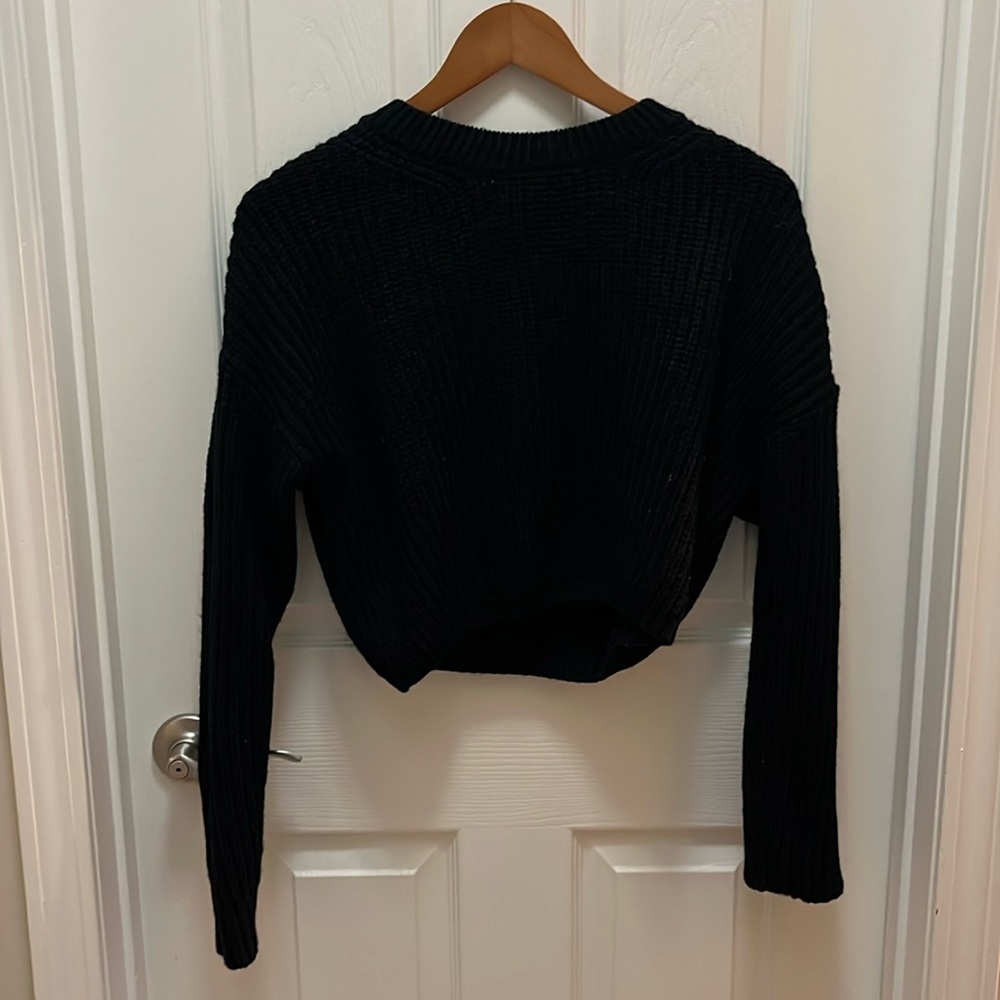 Elodie black sweater